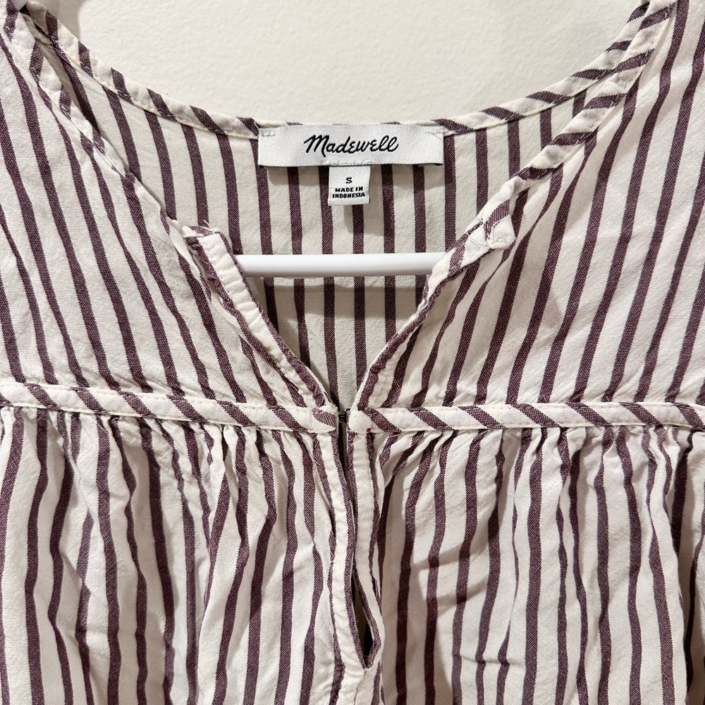 Madewell Black and White Tiered Short Sleeve Blouse - Picture 2 of 7